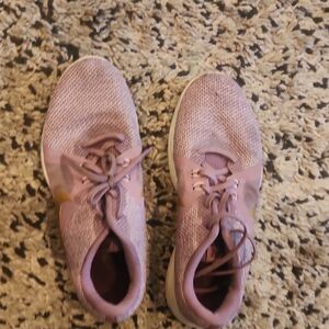 Nike Women's Lavender Athletic Shoes